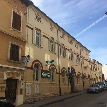 Green Market Studio Porec